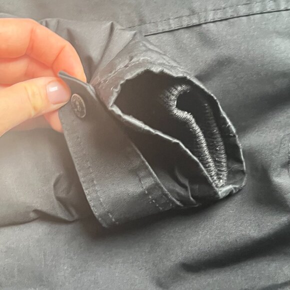 Canada Goose Kids Jacket - Picture 7 of 8